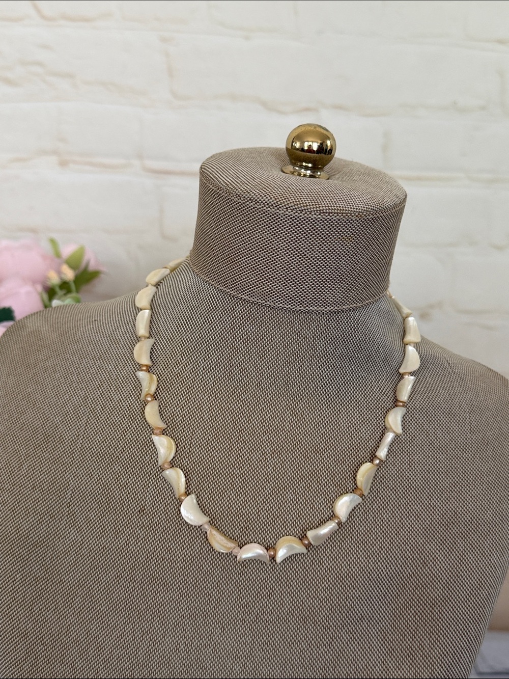 Vintage mother of pearl crescent shaped shell necklace japan made 15”